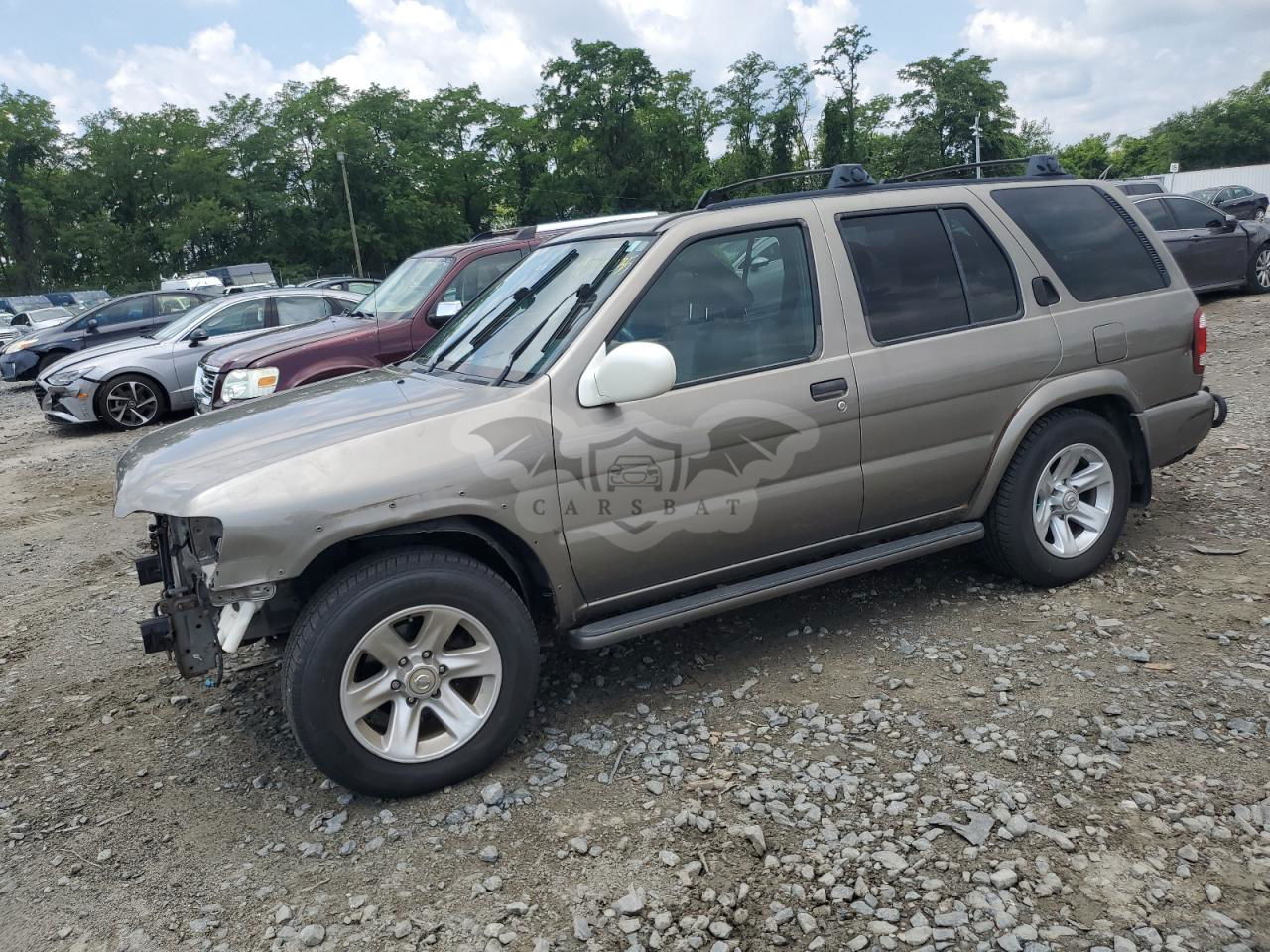 Nissan Pathfinder LE 3.5L  6 2003