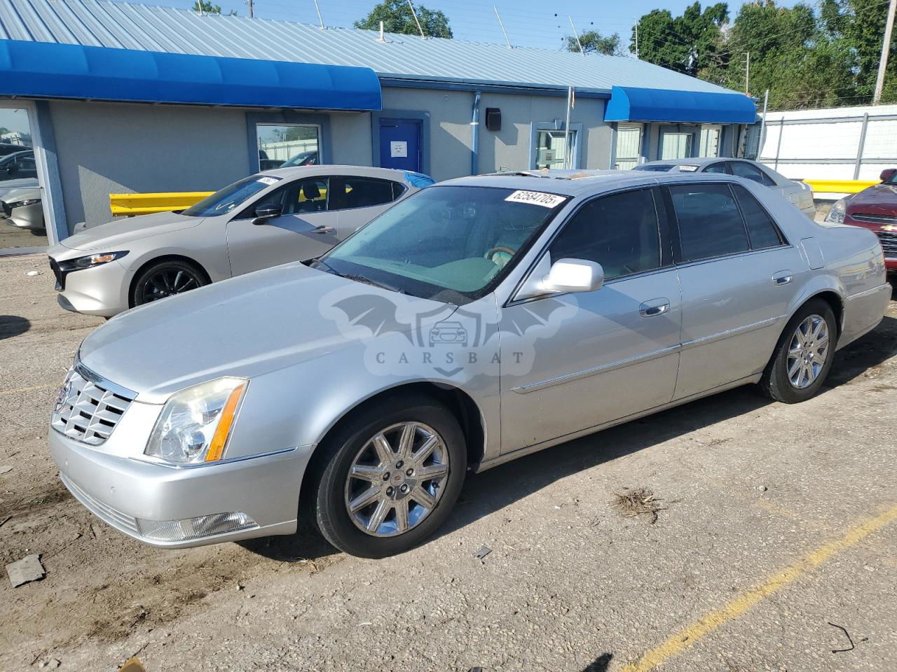 Cadillac DTS PREMIUM COLLECTION 4.6L  8 2011