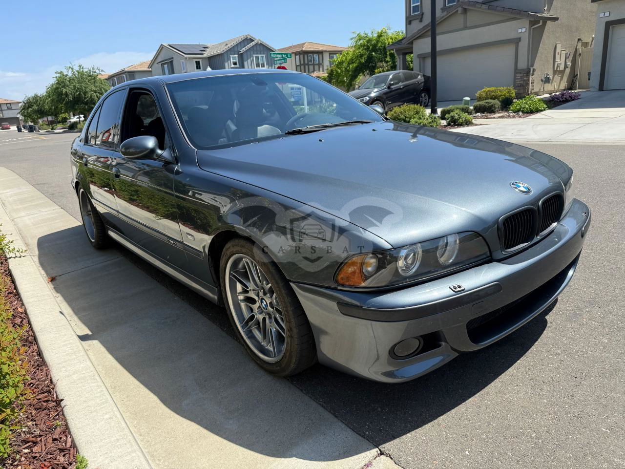 BMW M5 5.0L  8 2000