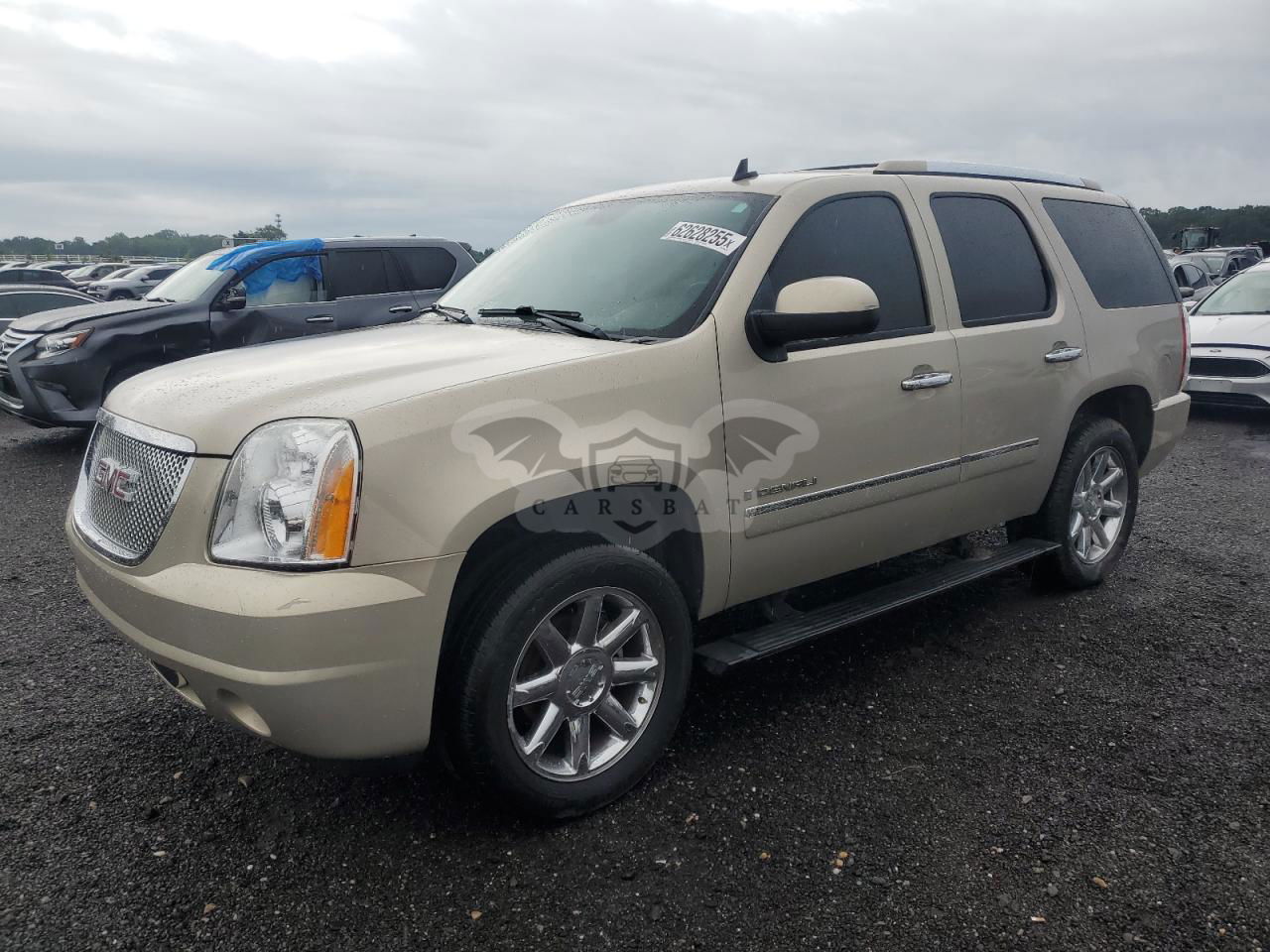 GMC Yukon DENALI 6.2L  8 2009