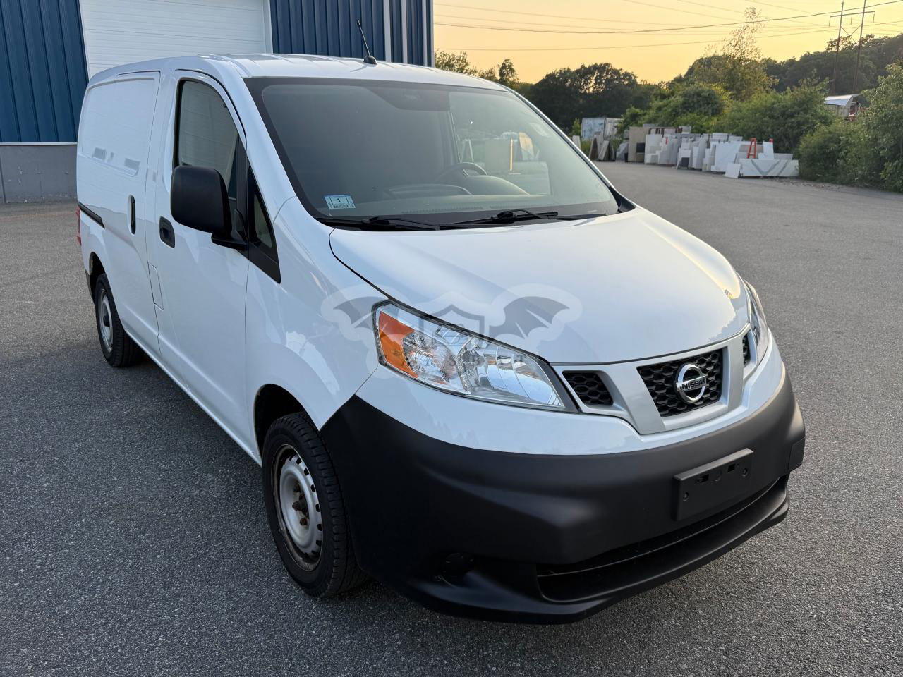 Nissan NV series 2.5S 2.0L  4 2019