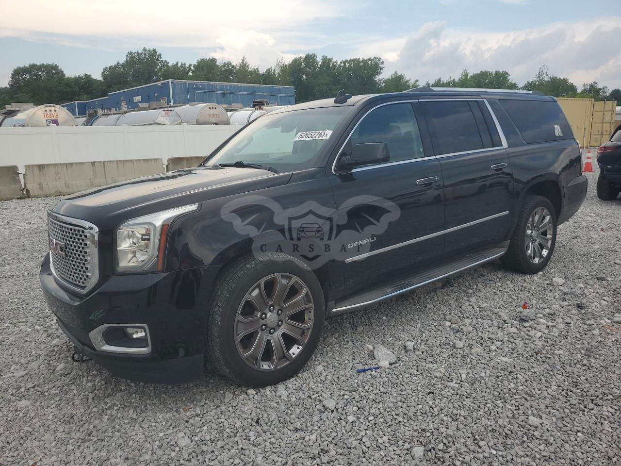 GMC Yukon DENALI 6.2L  8 2015