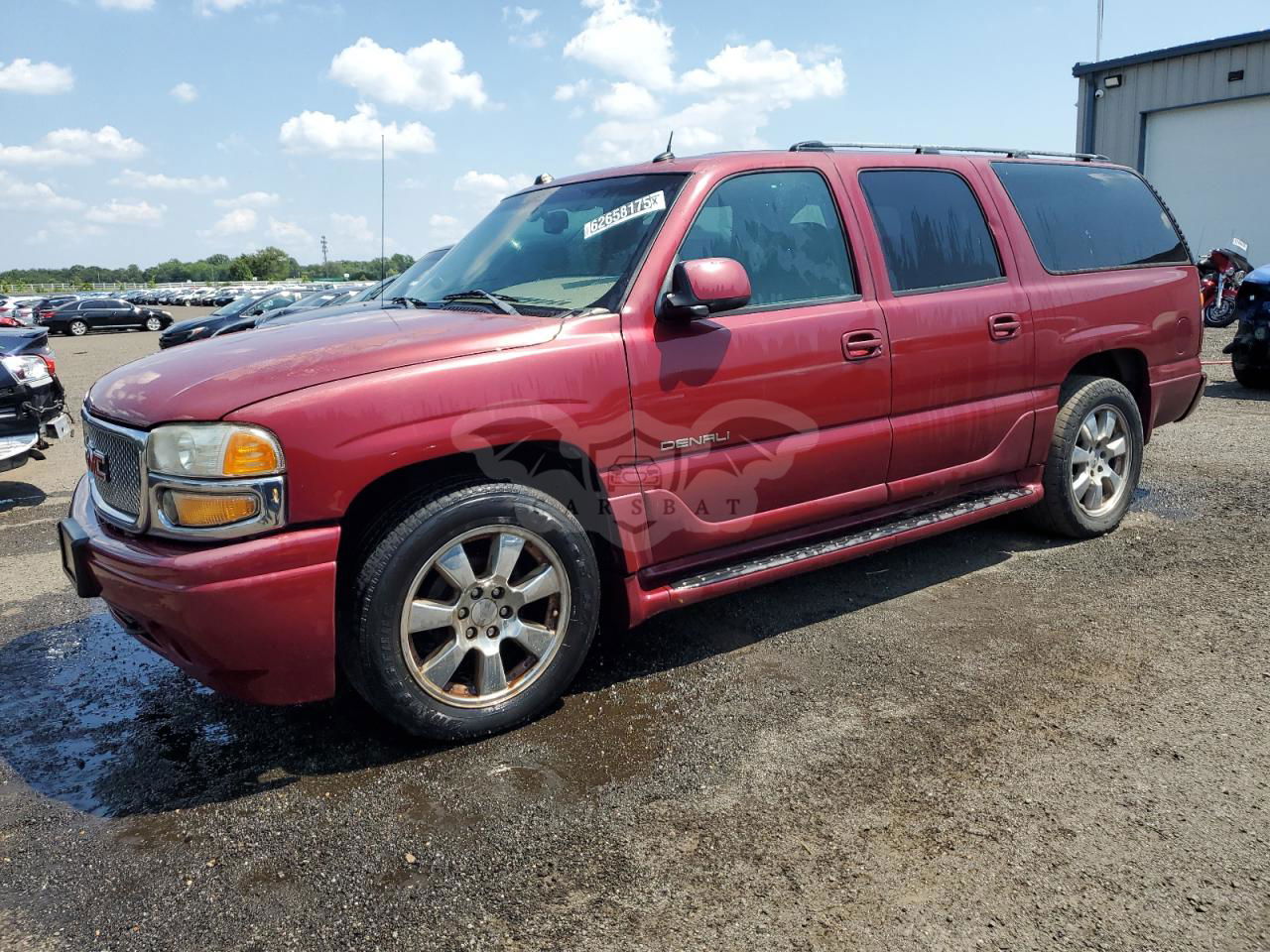GMC Yukon DENALI 6.0L  8 2005
