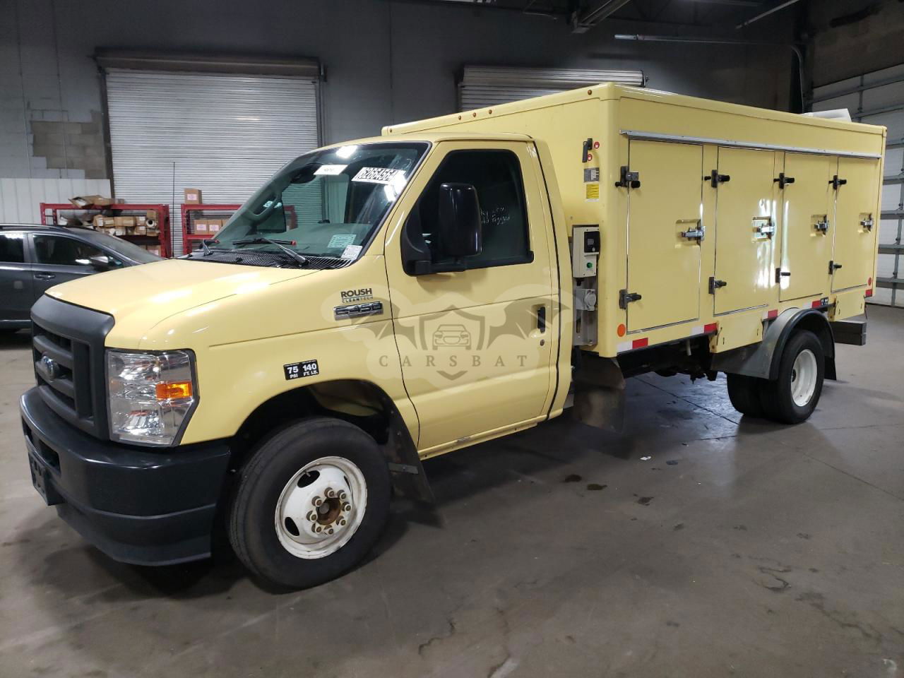 Ford Econoline E450 SUPER DUTY CUTAWAY VAN 7.3L  8 2022