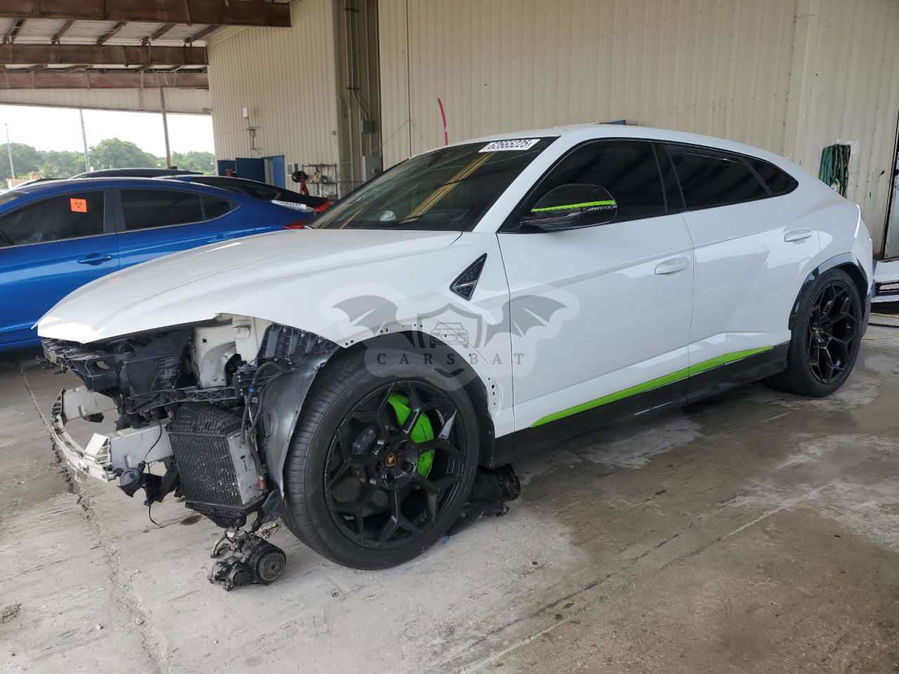 Lamborghini Urus 4.0L  8 2021