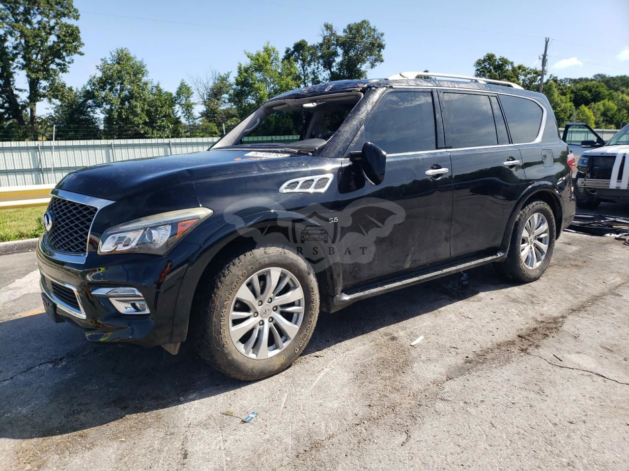 Infiniti QX80 5.6L  8 2016