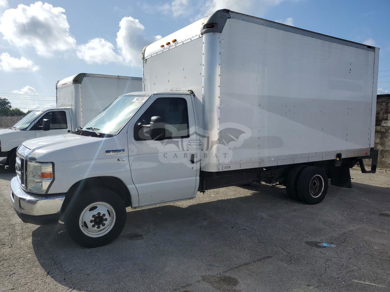 Ford Econoline E350 SUPER DUTY CUTAWAY VAN 5.4L  8 2016