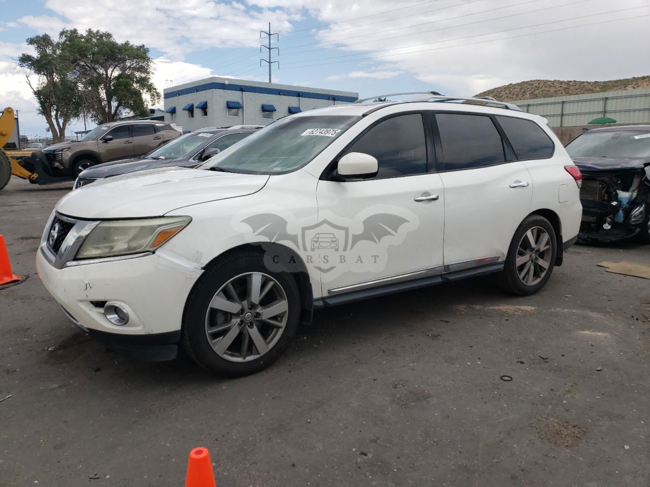 Nissan Pathfinder S 3.5L  6 2014