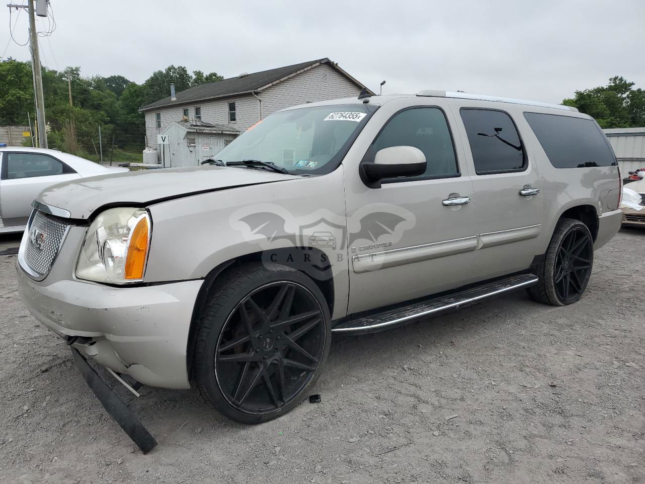 GMC Yukon DENALI 6.2L  8 2007