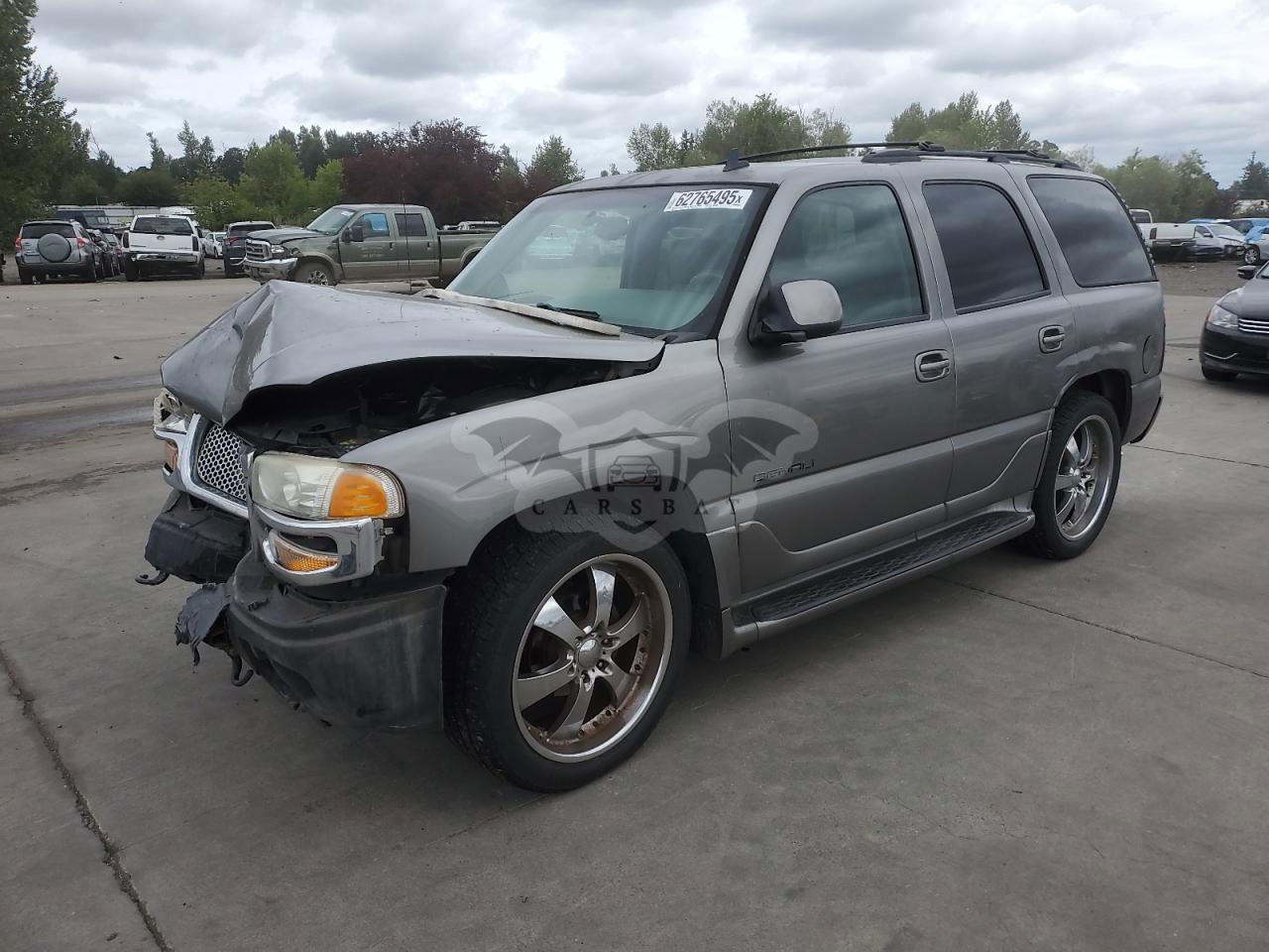GMC Yukon DENALI 6.0L  8 2006