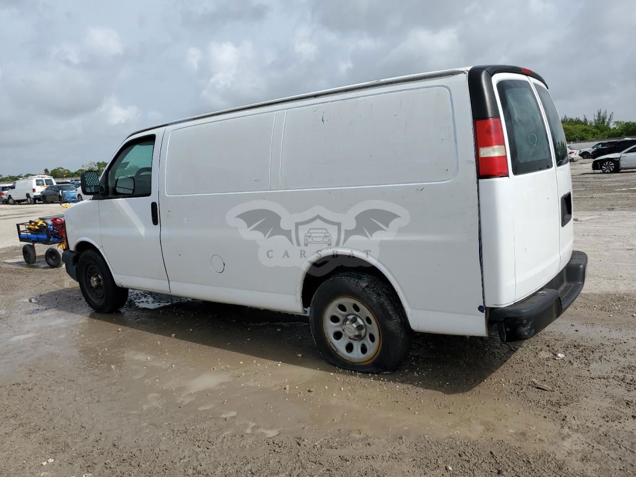 Chevrolet Express 4.3L  6 2012