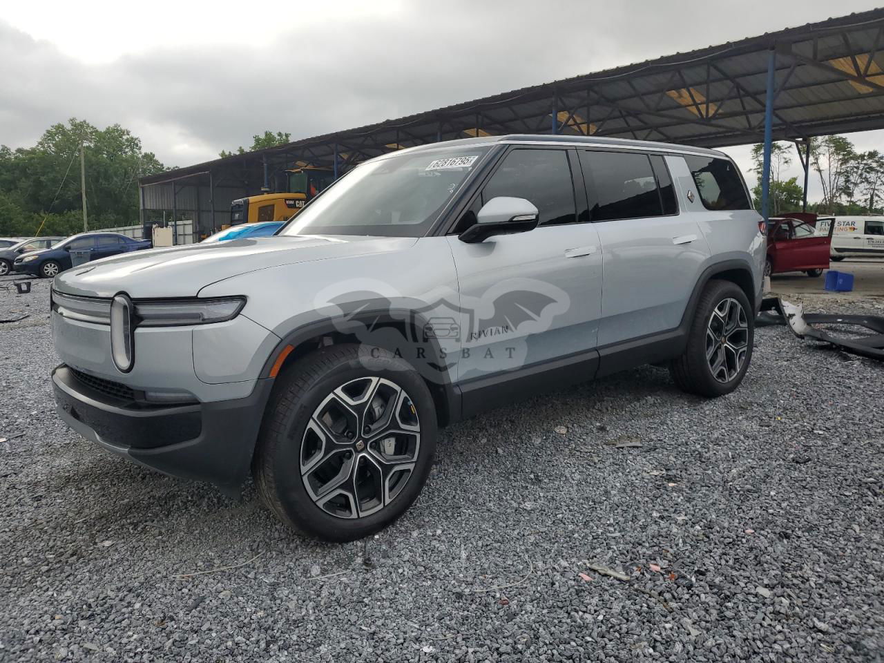 Rivian R1S ADVENTURE 2025