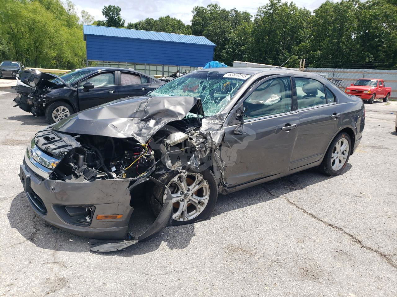 Ford Fusion SE 2.5L  4 2012