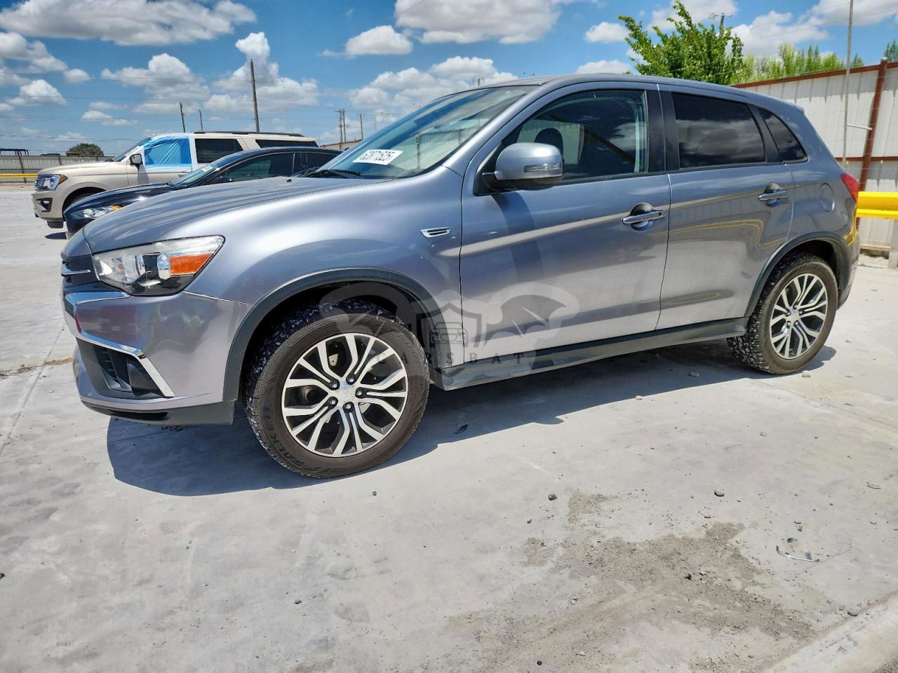 Mitsubishi Outlander ES 2.0L  4 2018