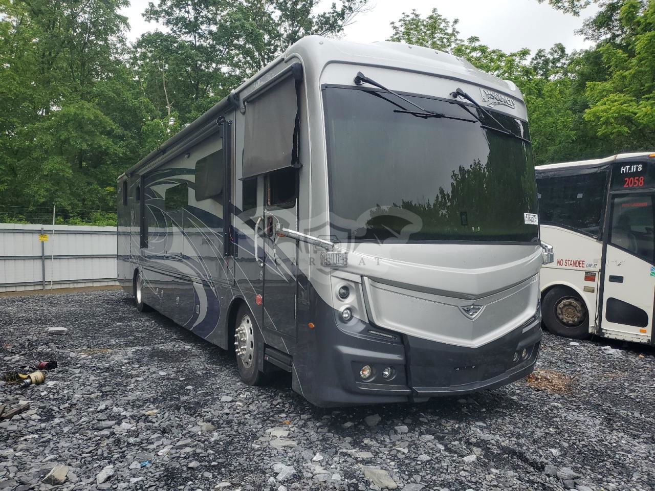 Freightliner X-line XC 6.7L  6 2022