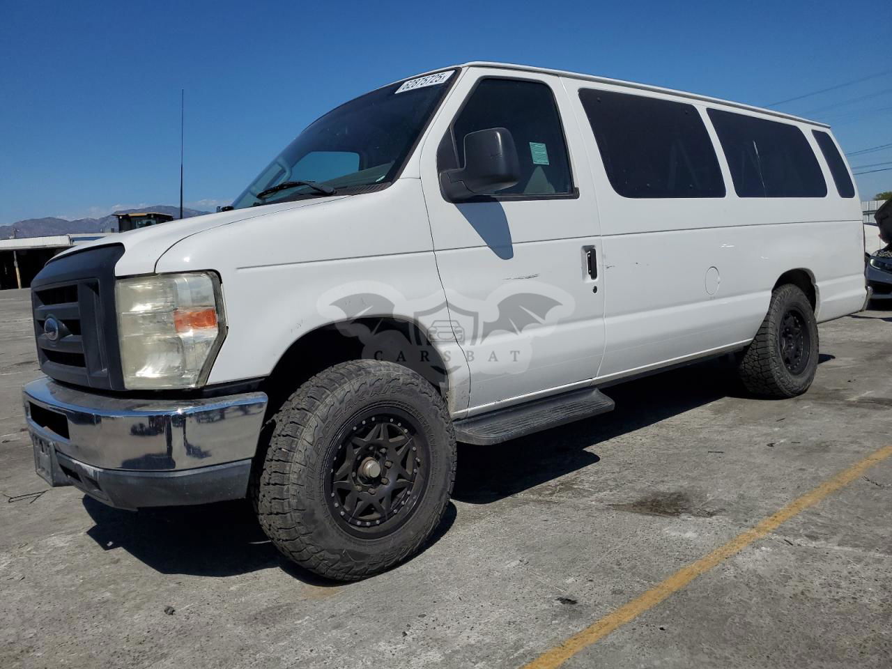 Ford Econoline E350 SUPER DUTY WAGON 5.4L  8 2014