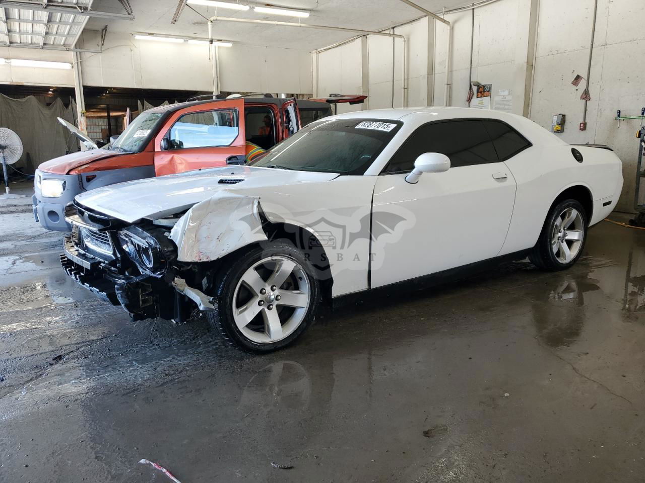 Dodge Challenger SXT 3.6L  6 2014