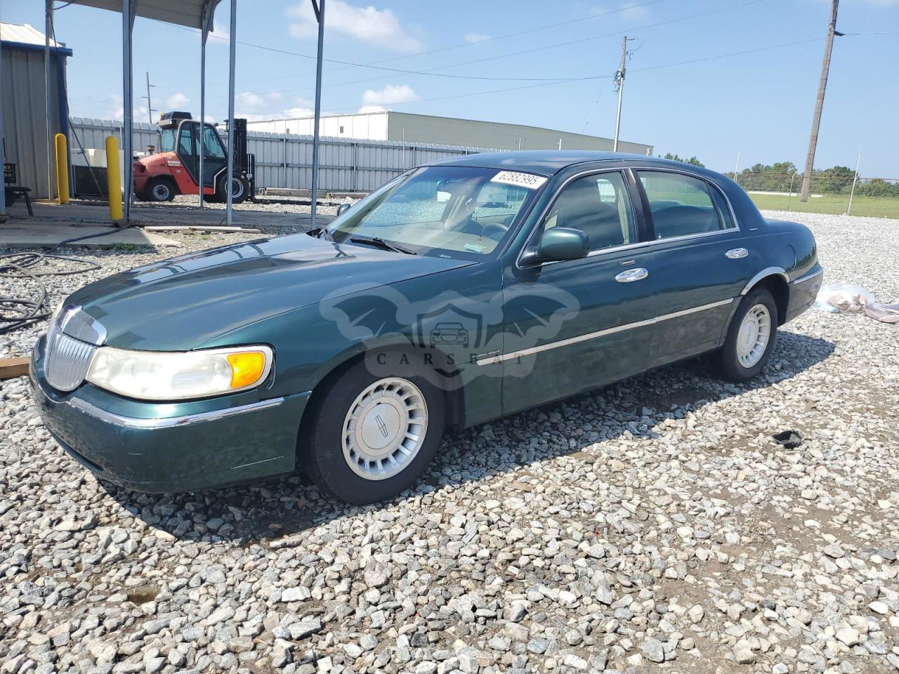 Lincoln Town Car EXECUTIVE 4.6L  8 2001