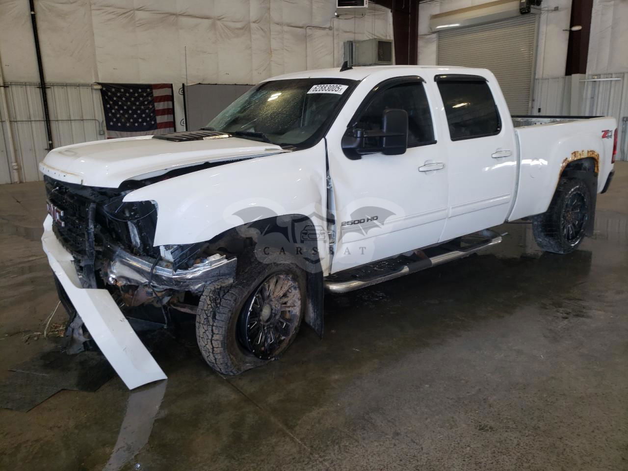 GMC Sierra K2500 SLT 6.6L  8 2011