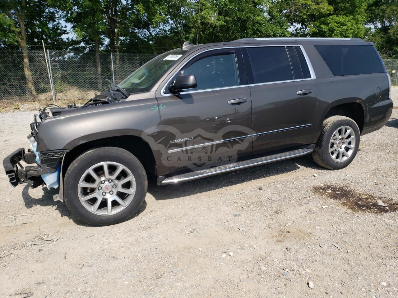 GMC Yukon DENALI 6.2L  8 2020