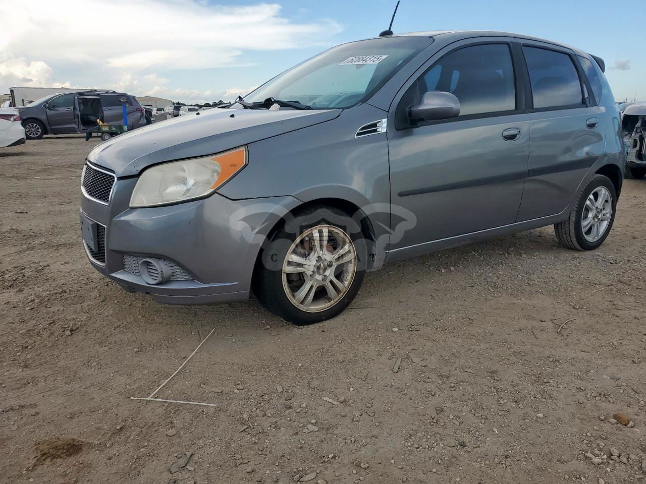 Chevrolet Aveo (Sonic) LS 1.6L  4 2011