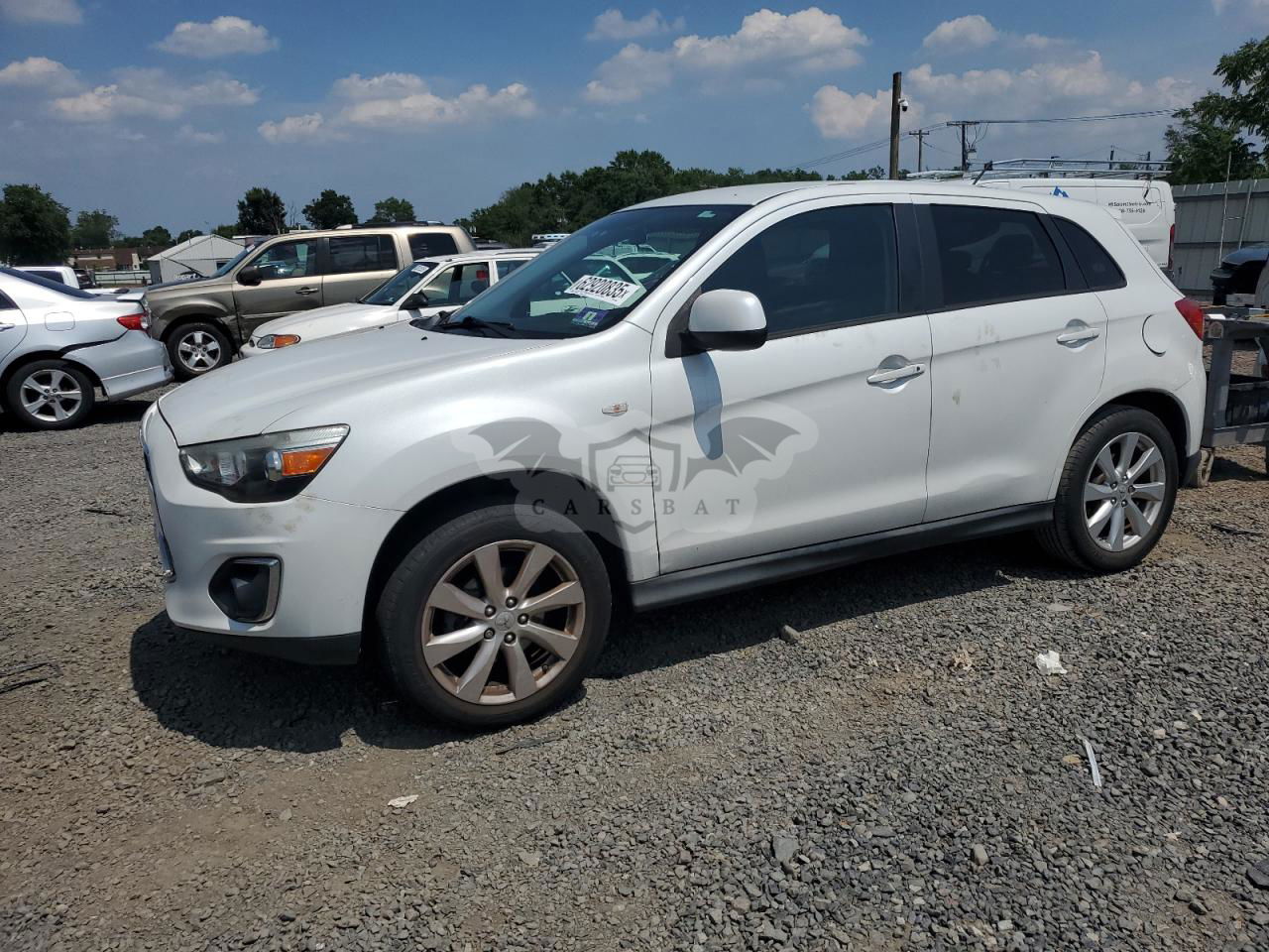 Mitsubishi Outlander ES 2.0L  4 2015