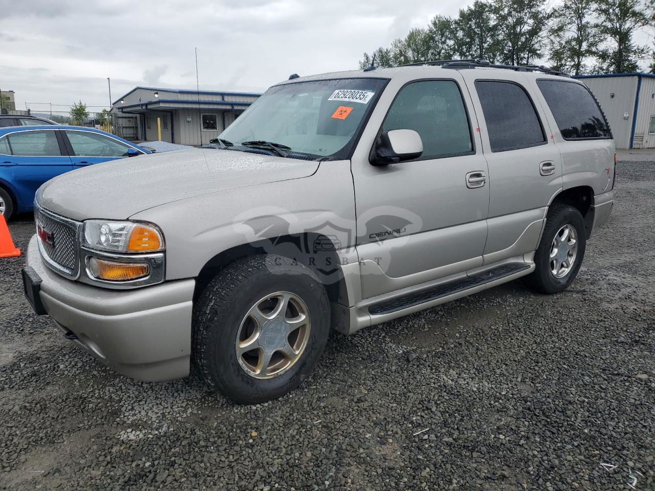 GMC Yukon DENALI 6.0L  8 2005