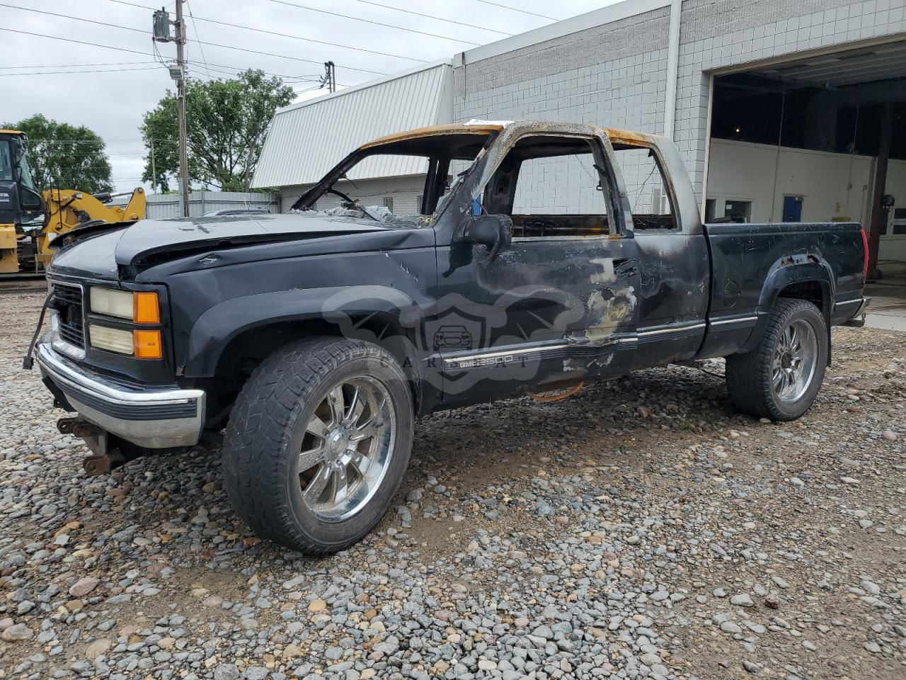 GMC Sierra K2500 7.4L  8 1999