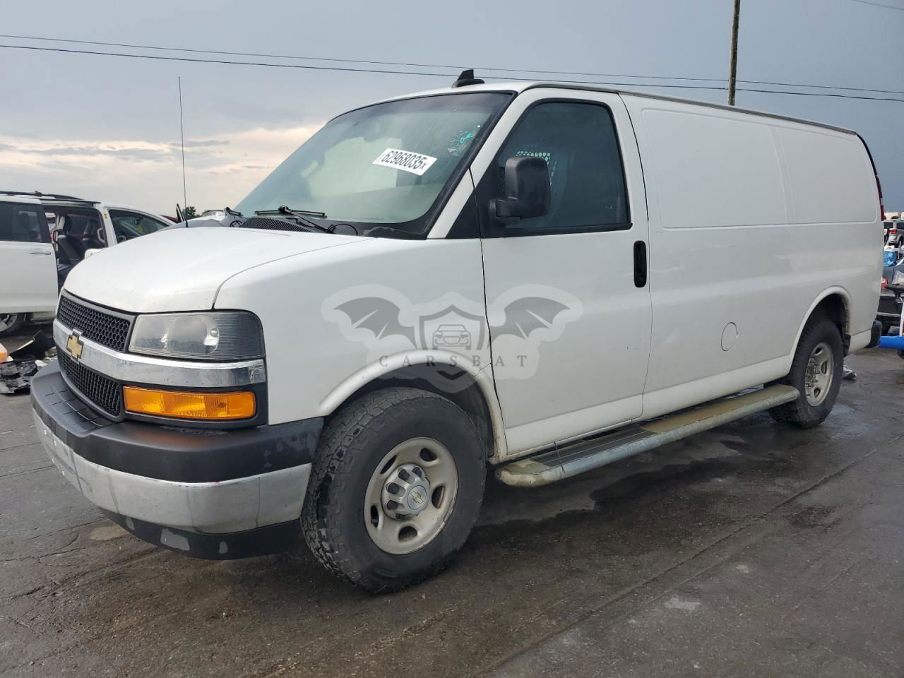 Chevrolet Express 6.6L  8 2021
