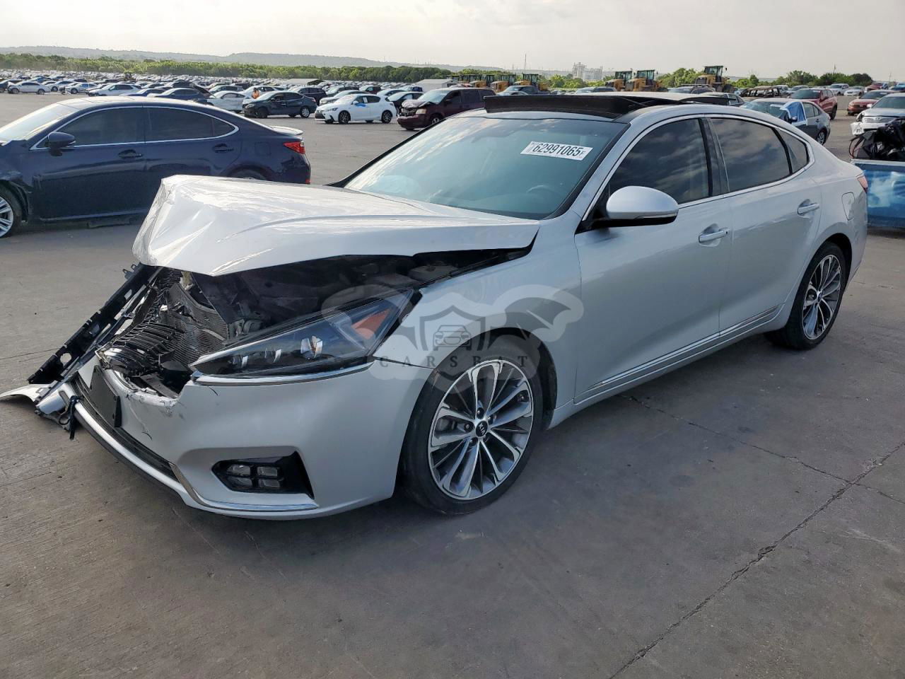 Kia Cadenza PREMIUM 3.3L  6 2017