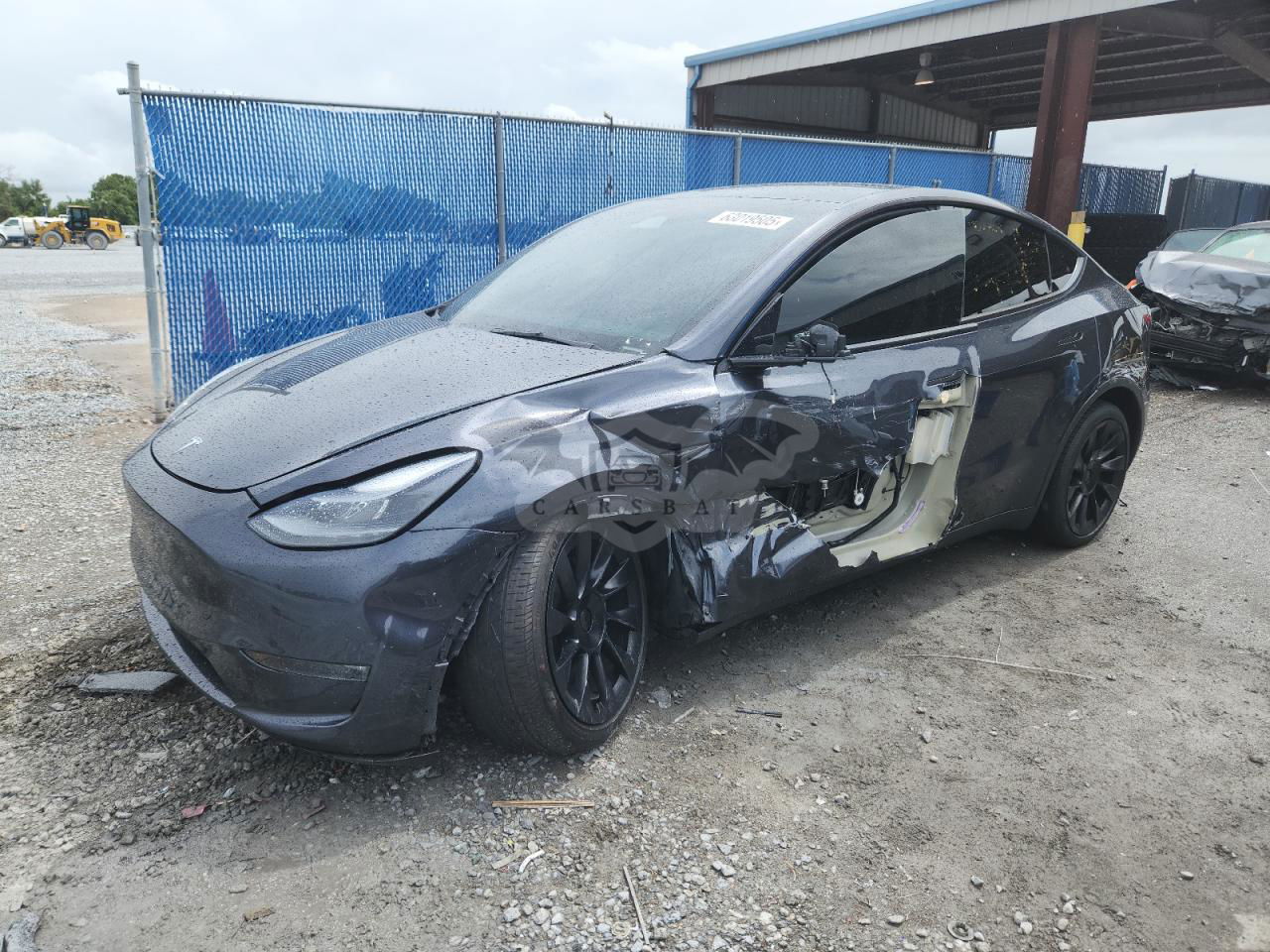 Tesla Model Y 2024