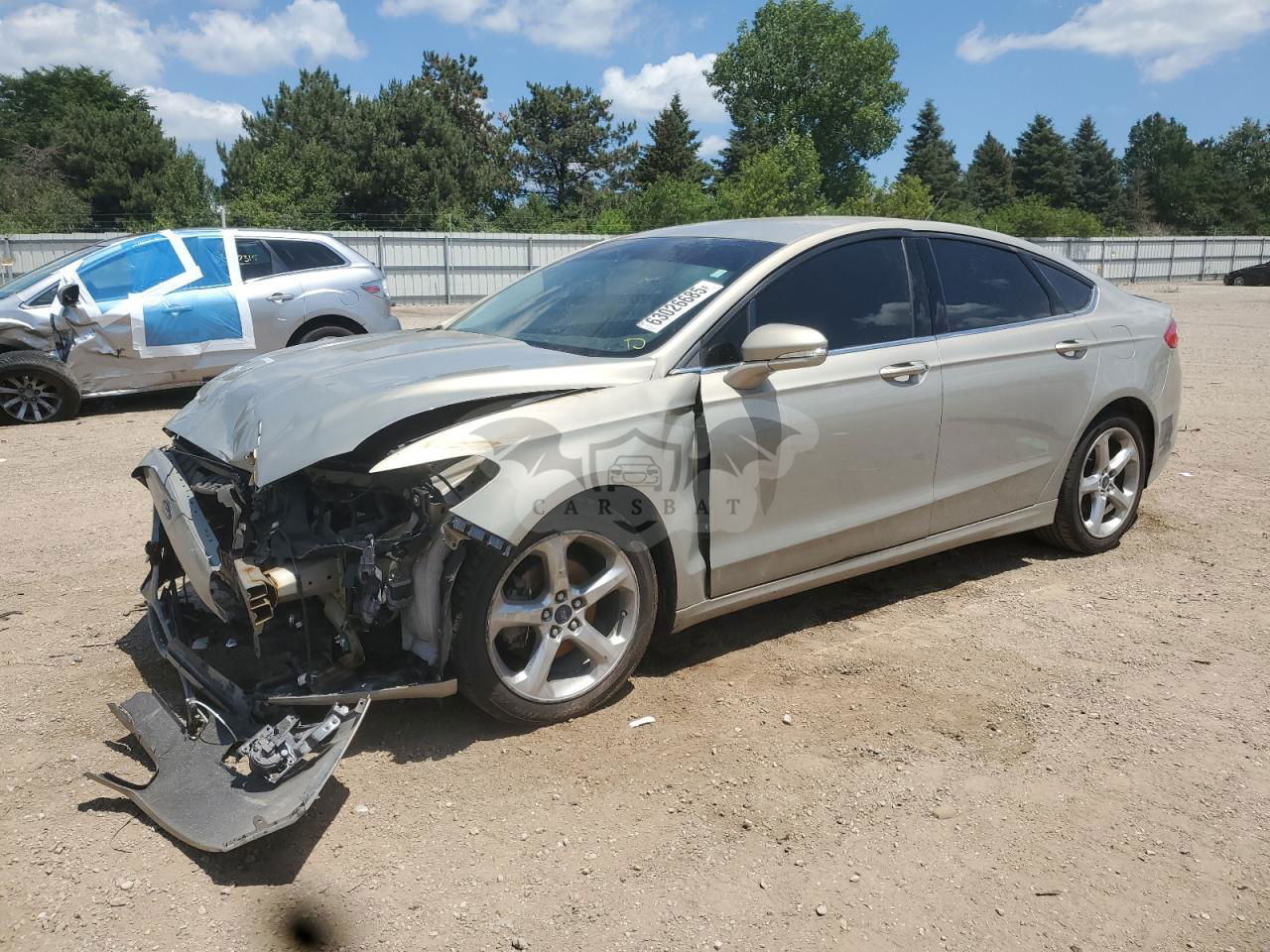 Ford Fusion SE 2.0L  4 2015
