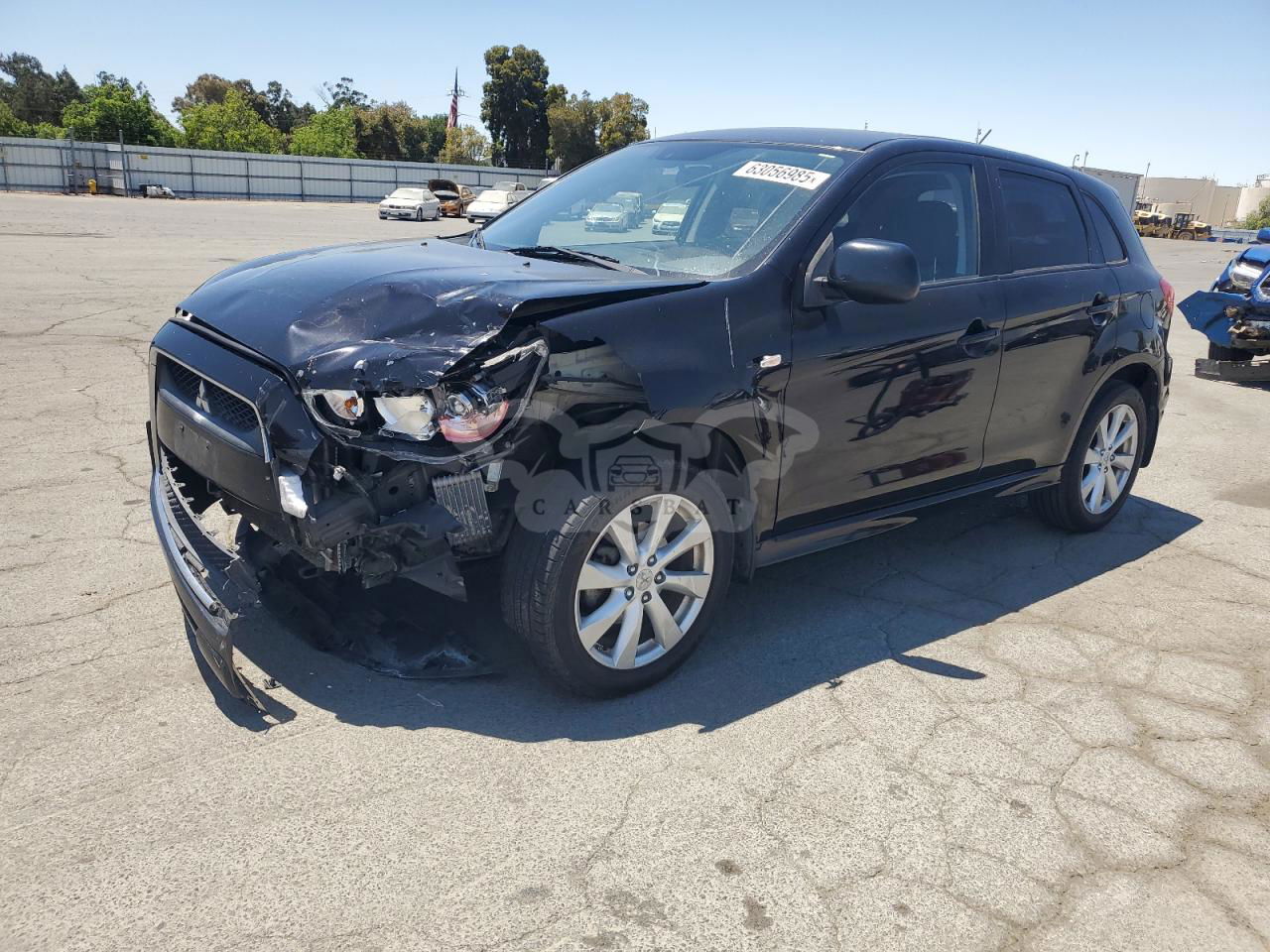 Mitsubishi Outlander SE 2.0L  4 2012