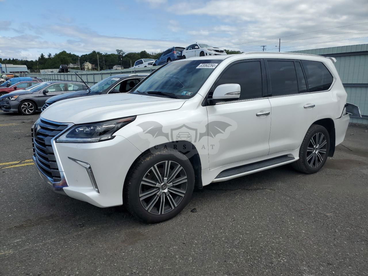 Lexus LX 570 5.7L  8 2019