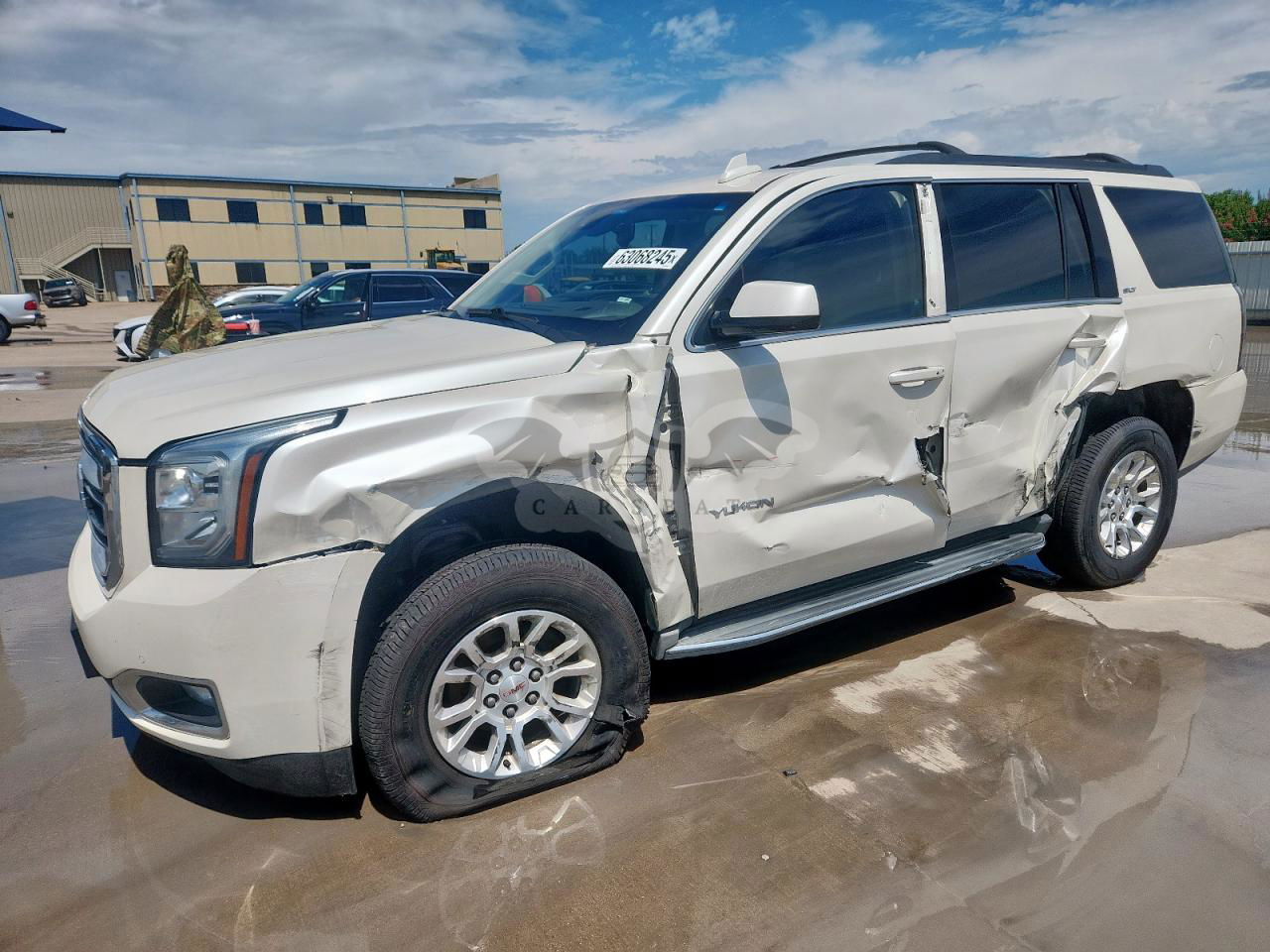 GMC Yukon SLT 5.3L  8 2015