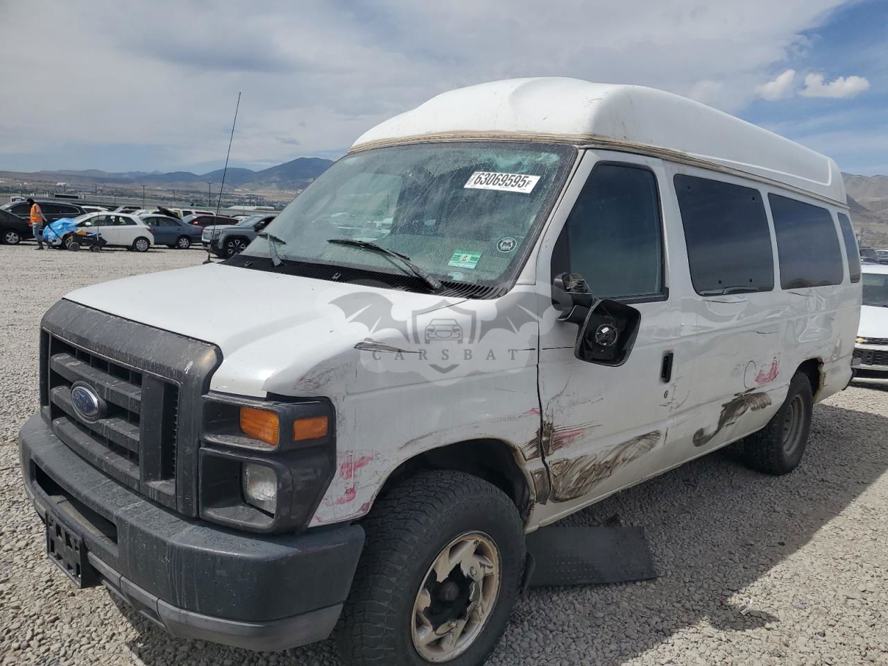 Ford Econoline E250 VAN 4.6L  8 2010