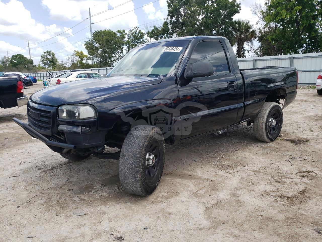 GMC Sierra C1500 4.8L  8 2003