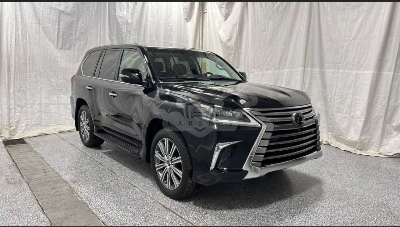 Lexus LX 570 5.7L  8 2017