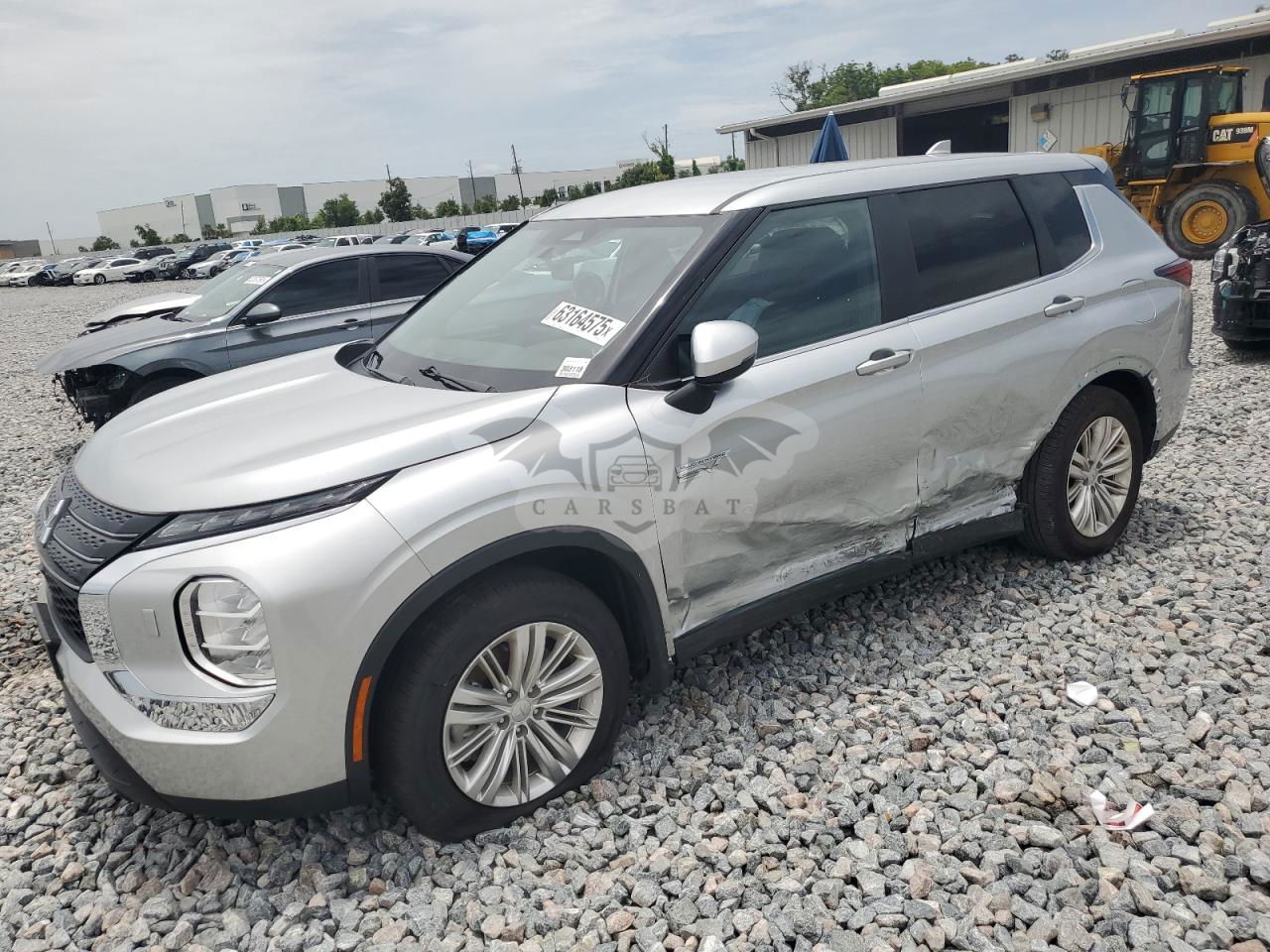 Mitsubishi Outlander ES 2.4L  4 2024