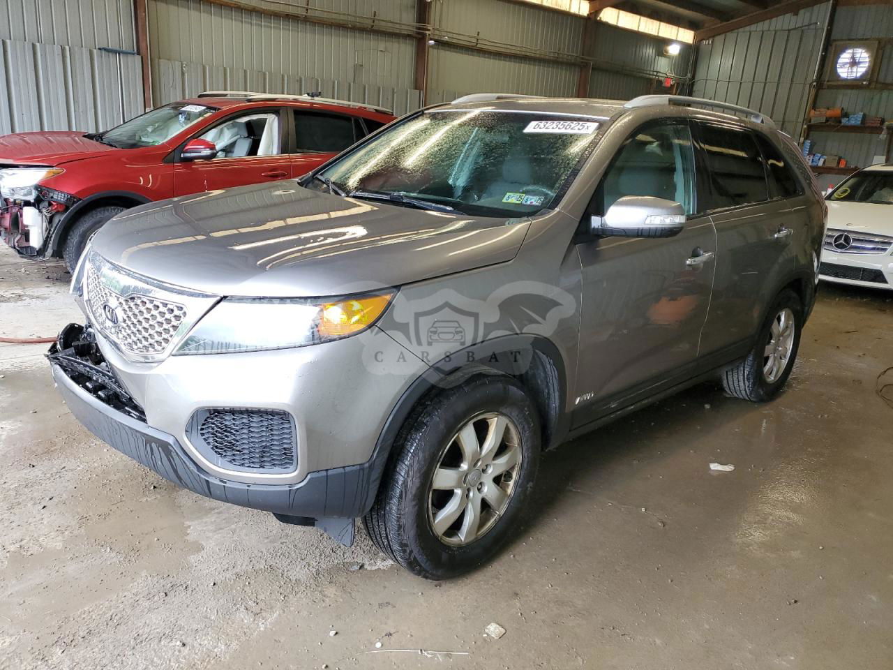 Kia Sorento LX 3.5L  6 2013