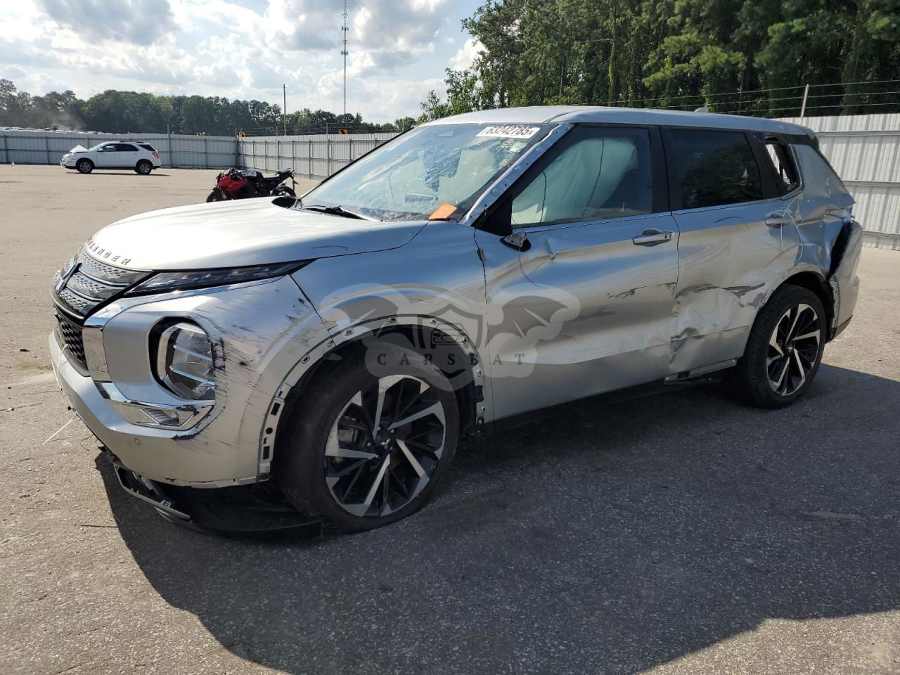 Mitsubishi Outlander SE 2.5L  4 2023