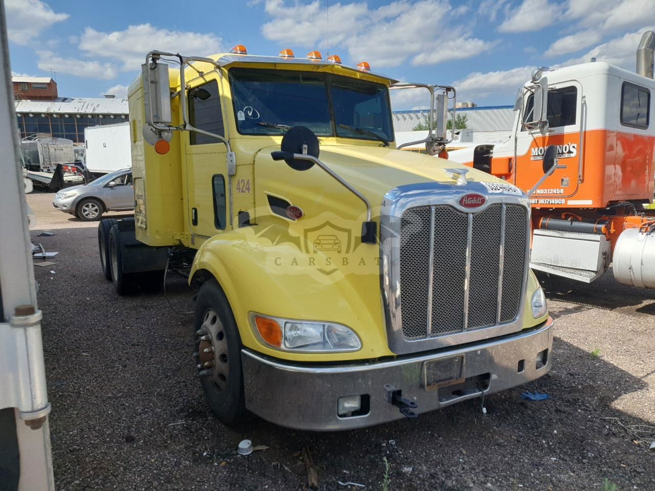 Peterbilt 384 12.9L  6 2013