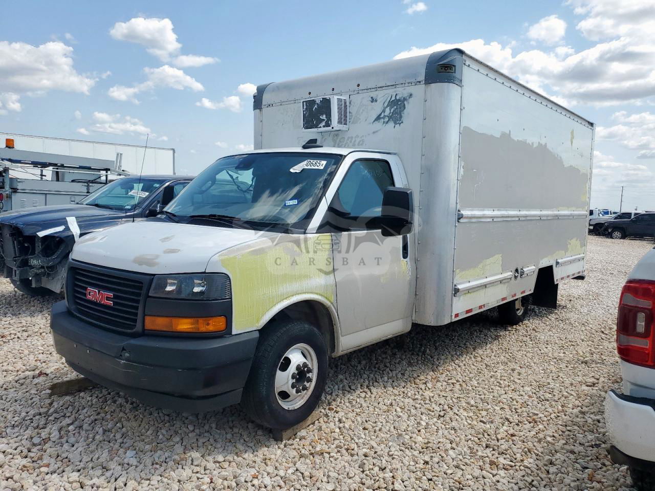 GMC Savana CUTAWAY G3500 6.6L  8 2021