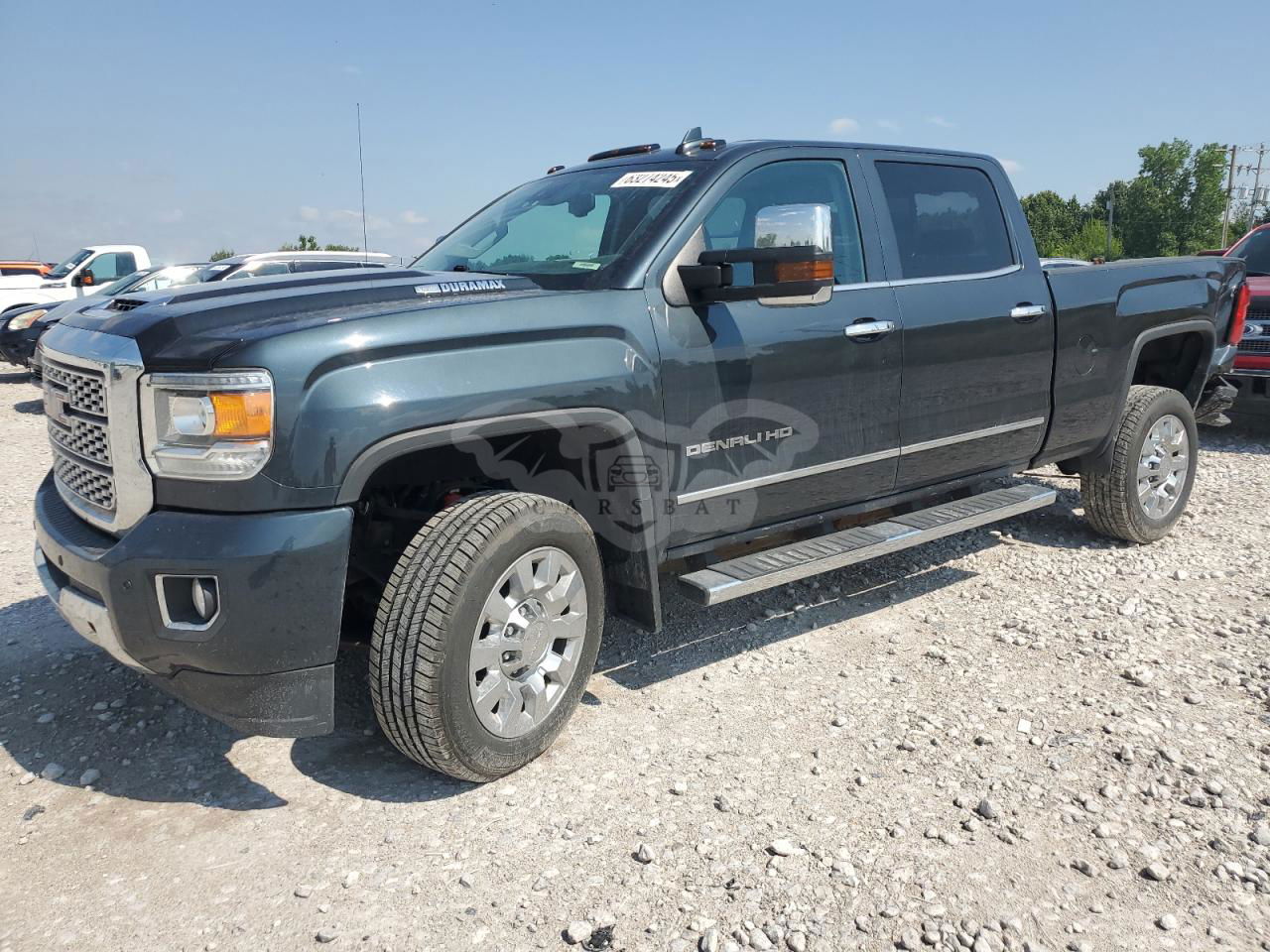 GMC Sierra K2500 DENALI 6.6L  8 2019