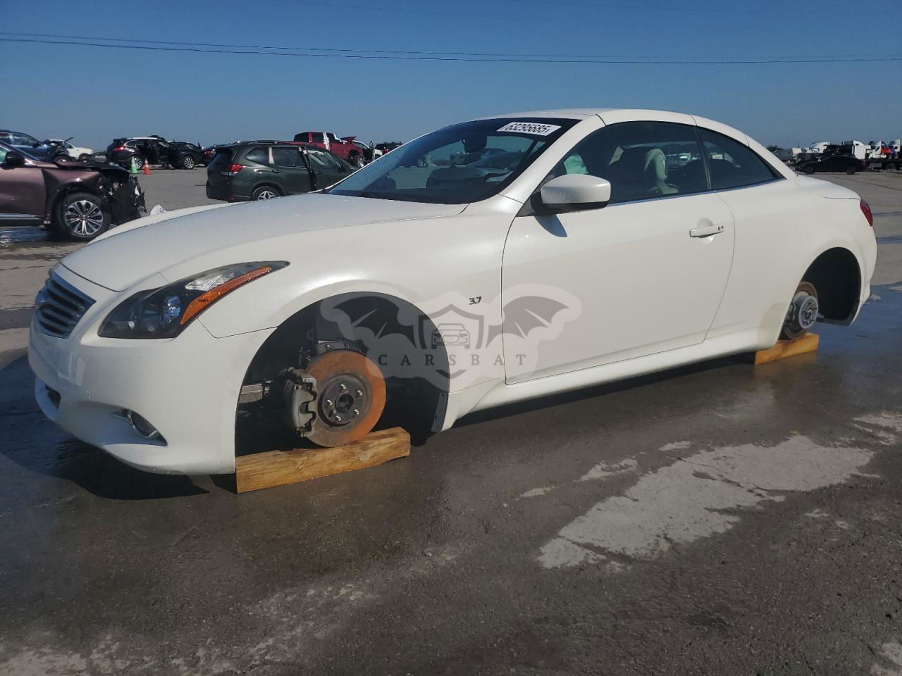 Infiniti Q60 BASE 3.7L  6 2015