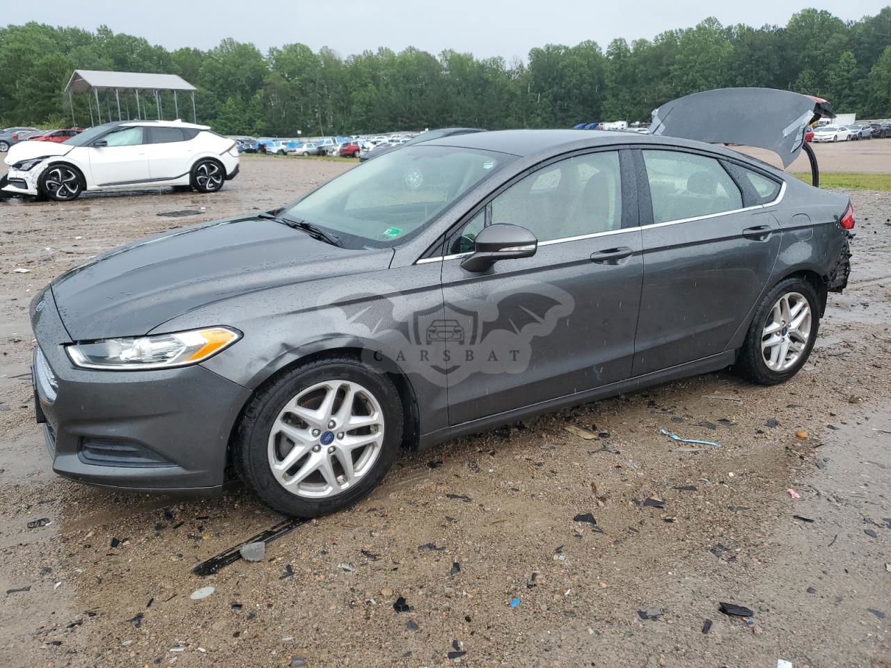 Ford Fusion SE 2.5L  4 2015
