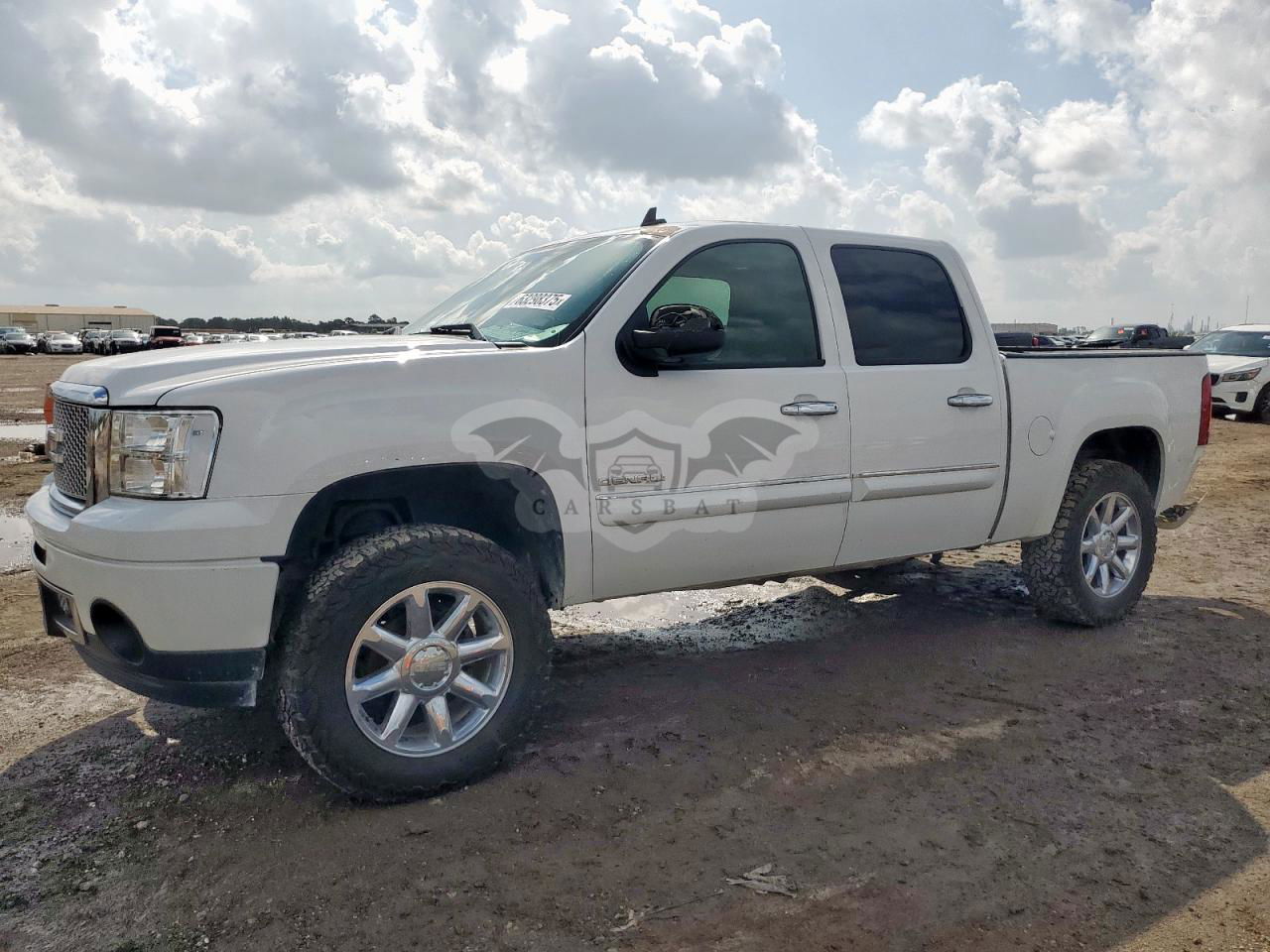 GMC Sierra C1500 DENALI 6.2L  8 2012