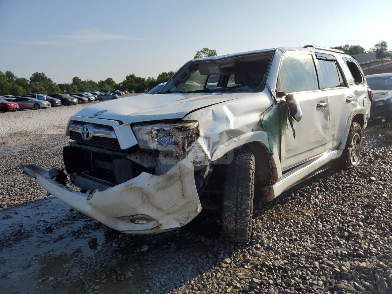 Toyota 4Runner SR5 4.0L  6 2012