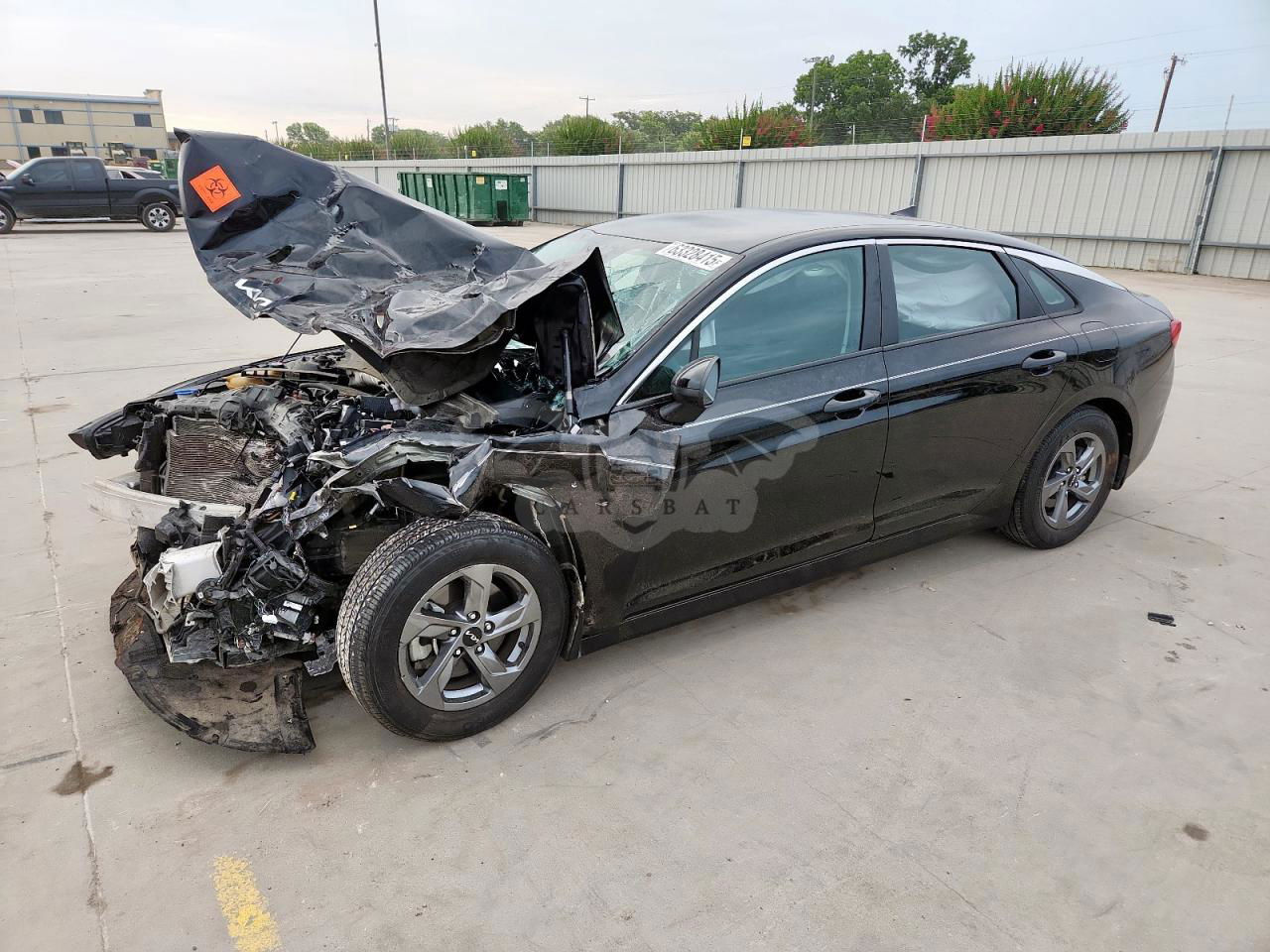Kia K5 LXS 1.6L  4 2023