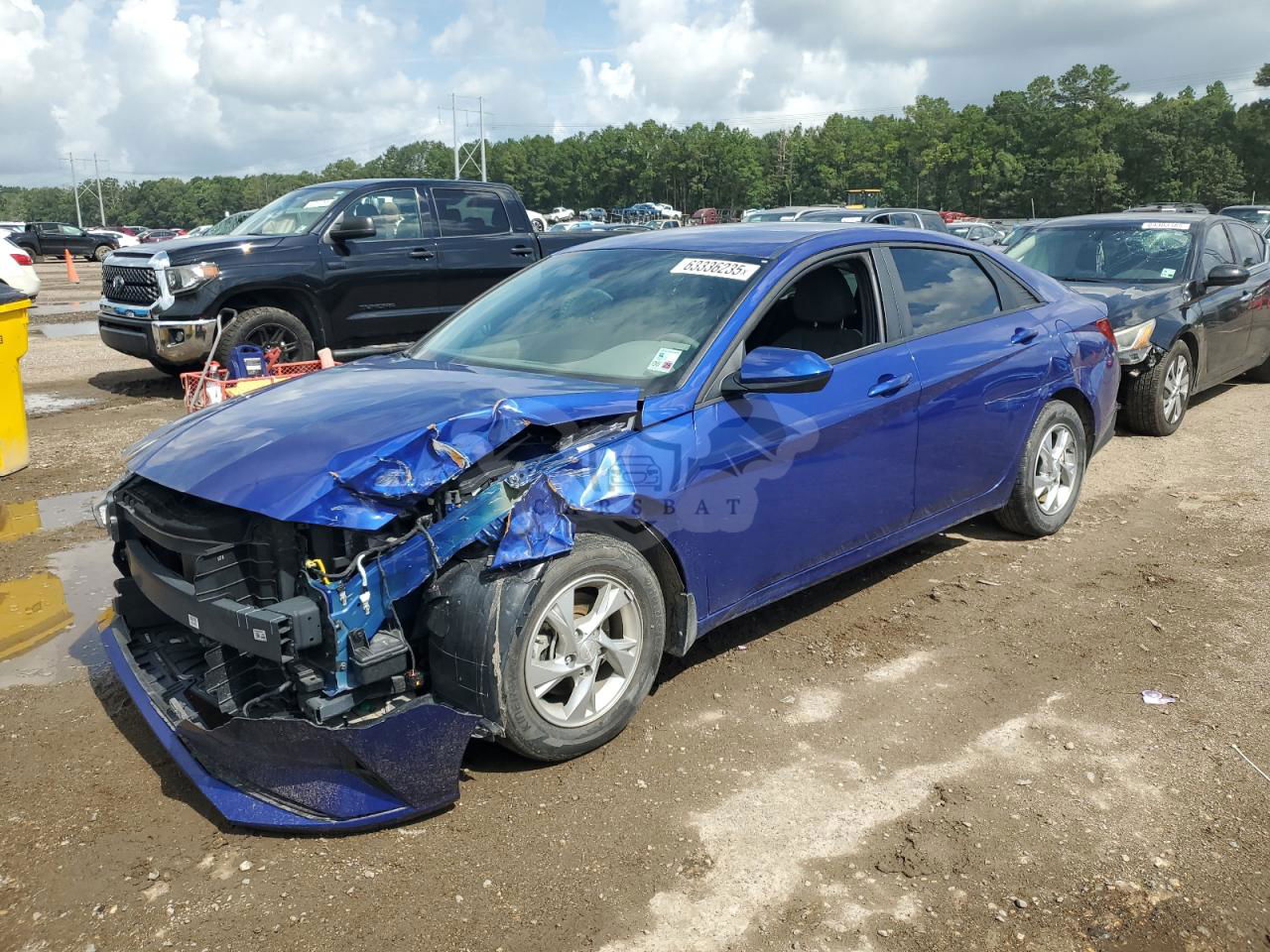 Hyundai Elantra SE 2.0L  4 2023